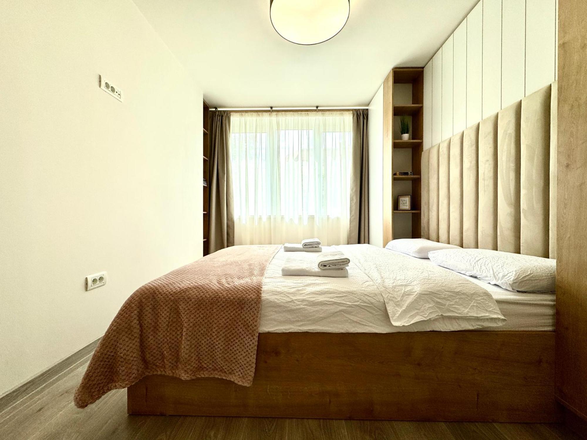Two Chic Apartment *